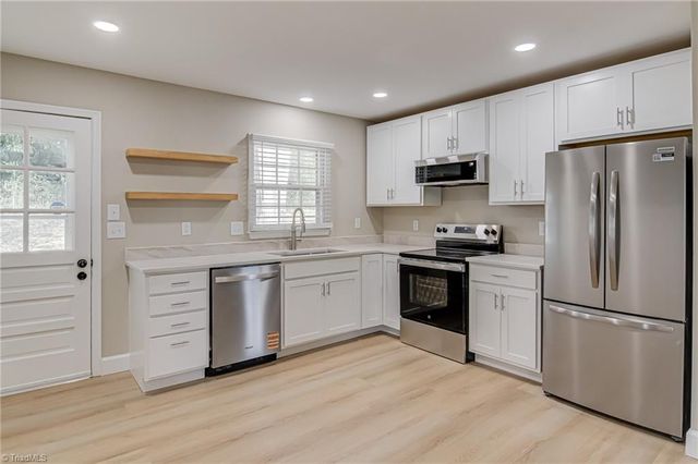 3108 Beaconwood Drive, Greensboro, NC 27455