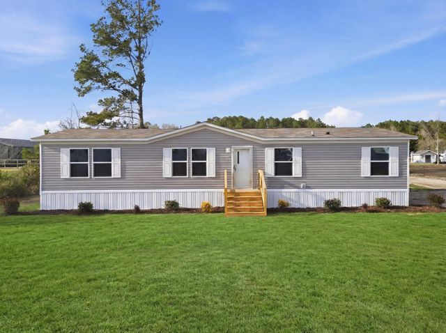 105 G P Smith Ave., Longs, SC 29568