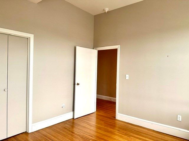 354 North Main Street 206, Andover, MA 01810