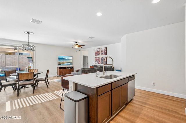 13560 W REMUDA Drive, Peoria, AZ 85383