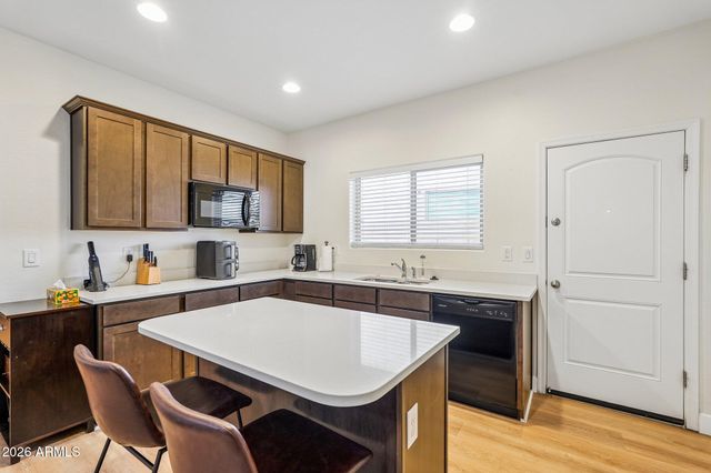 13560 W REMUDA Drive, Peoria, AZ 85383