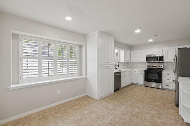 12018 Indian Wells Drive, Houston, TX 77066