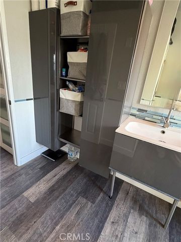 80 Huntington 218, Huntington Beach, CA 92648