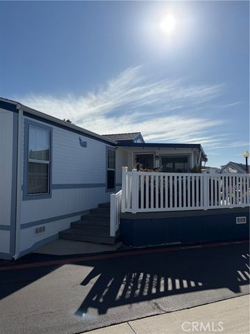 80 Huntington 218, Huntington Beach, CA 92648