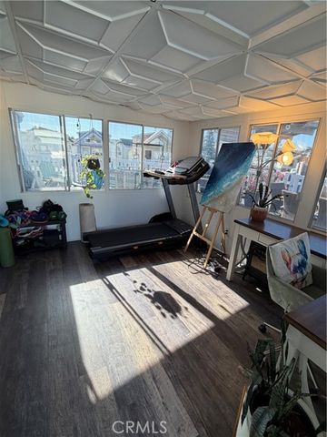 80 Huntington 218, Huntington Beach, CA 92648