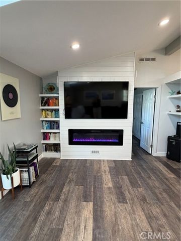 80 Huntington 218, Huntington Beach, CA 92648