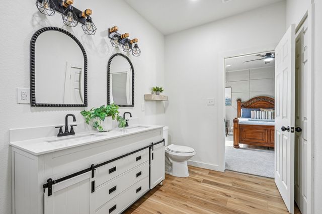1114 N CATHERINE Street, Terrell, TX 75160