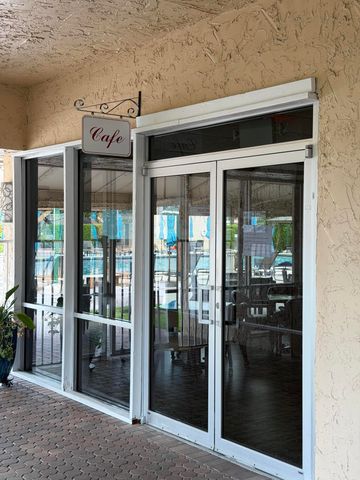 127 LAKE REBECCA Drive, West Palm Beach, FL 33411