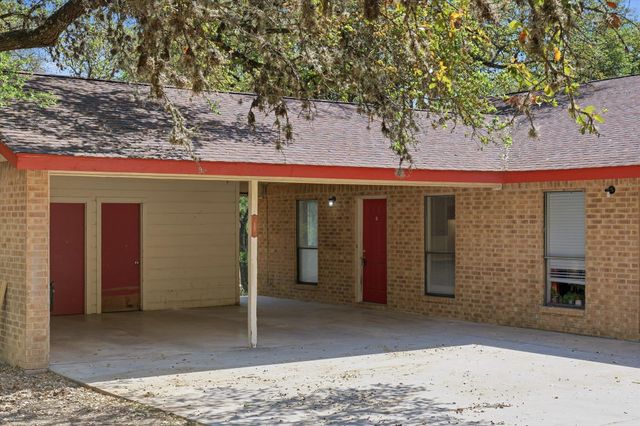 405 Whitetail DR B, San Marcos, TX 78666