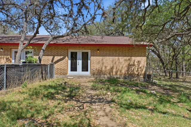 405 Whitetail DR B, San Marcos, TX 78666