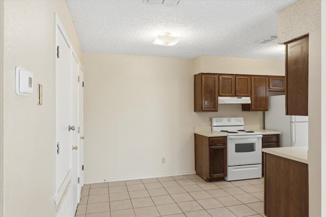 405 Whitetail DR B, San Marcos, TX 78666