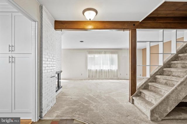 18 S FORSYTHIA DR S, Levittown, PA 19056