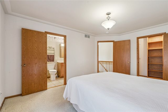 396 Teakwood Lane NE C, Cedar Rapids, IA 52402