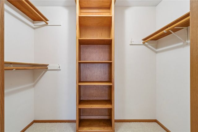 396 Teakwood Lane NE C, Cedar Rapids, IA 52402