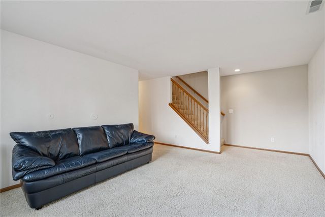 396 Teakwood Lane NE C, Cedar Rapids, IA 52402