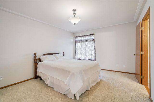 396 Teakwood Lane NE C, Cedar Rapids, IA 52402