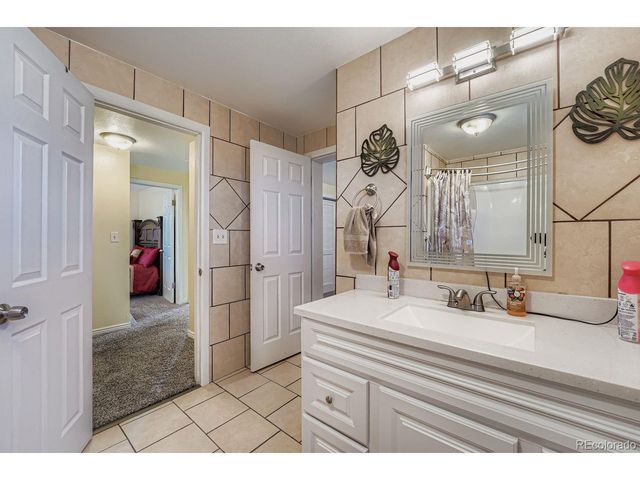 361 E Thomas Ave, Byers, CO 80103