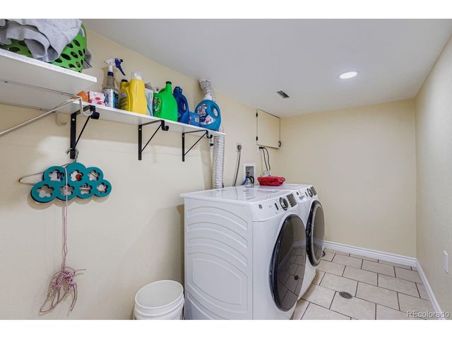 361 E Thomas Ave, Byers, CO 80103