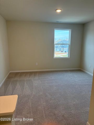 2013 Lyndon Green Cir, Lyndon, KY 40242