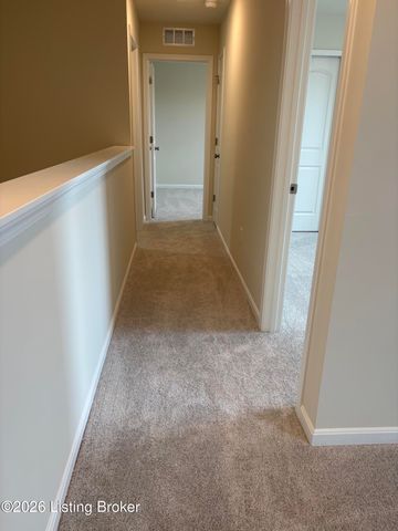 2013 Lyndon Green Cir, Lyndon, KY 40242