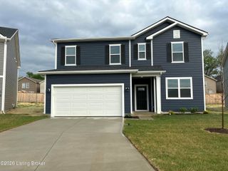 2013 Lyndon Green Cir, Lyndon, KY 40242