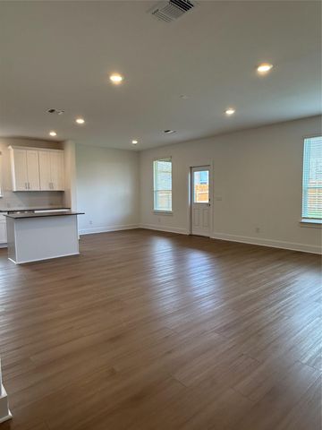 593 Tailwind DR, Kyle, TX 78640