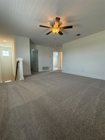 593 Tailwind DR, Kyle, TX 78640