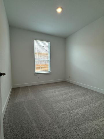 593 Tailwind DR, Kyle, TX 78640