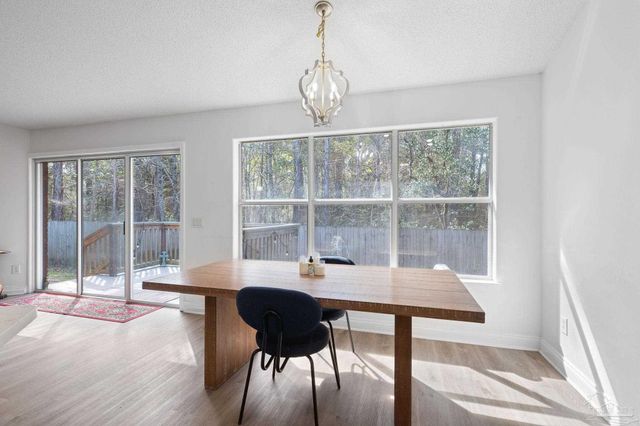 6673 Redfield St, Navarre, FL 32566