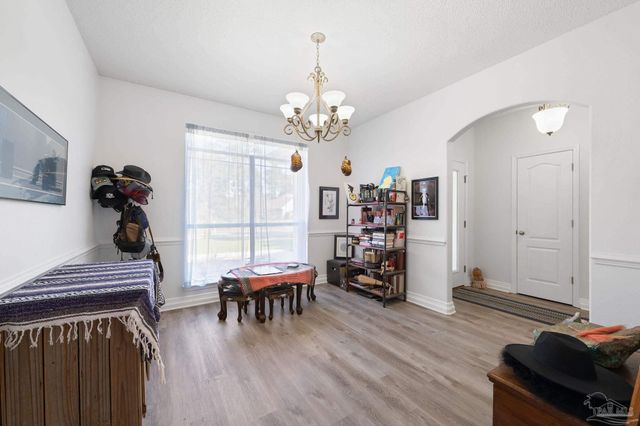 6673 Redfield St, Navarre, FL 32566