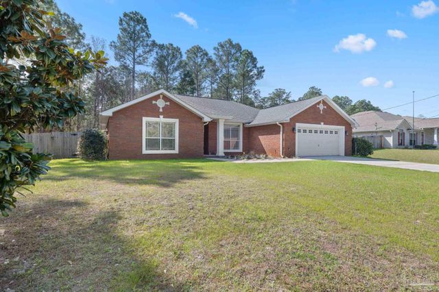 6673 Redfield St, Navarre, FL 32566