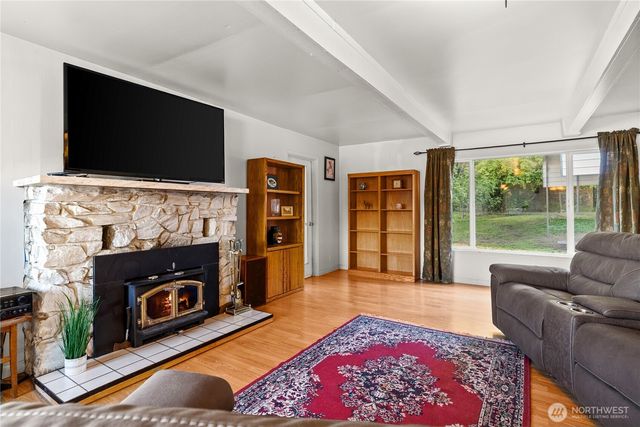 1885 SW Bay Street, Port Orchard, WA 98366