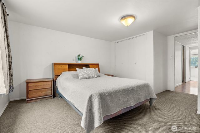 1885 SW Bay Street, Port Orchard, WA 98366