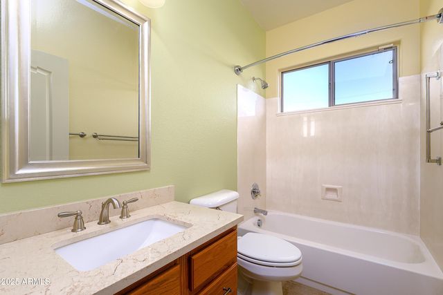 18478 N CANAL Drive, Surprise, AZ 85374