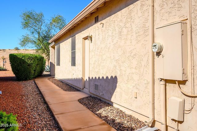 18478 N CANAL Drive, Surprise, AZ 85374
