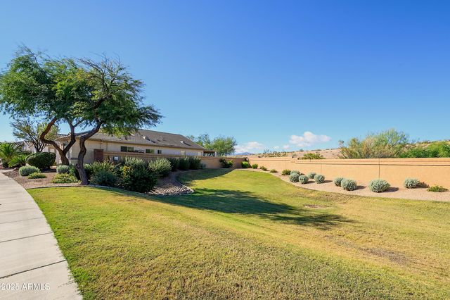 18478 N CANAL Drive, Surprise, AZ 85374