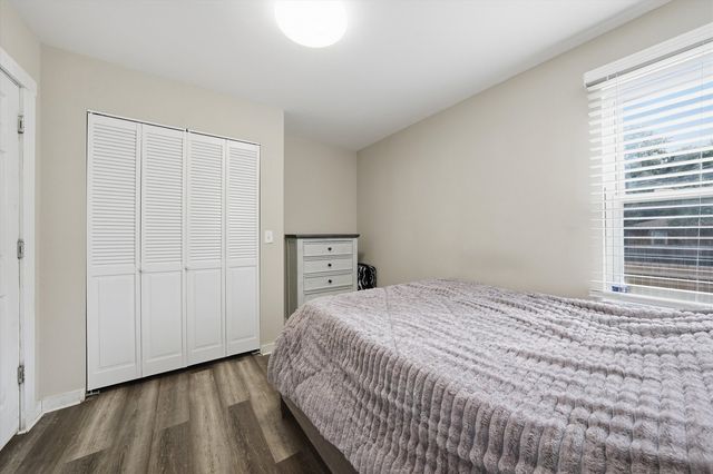 3903 W 115th Street, Alsip, IL 60803