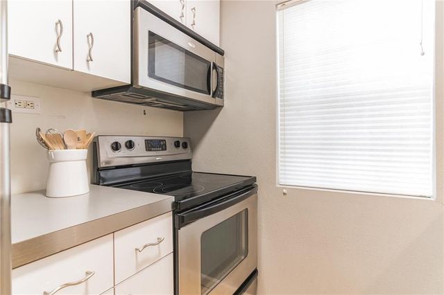 300 Crockett ST 116, Austin, TX 78704