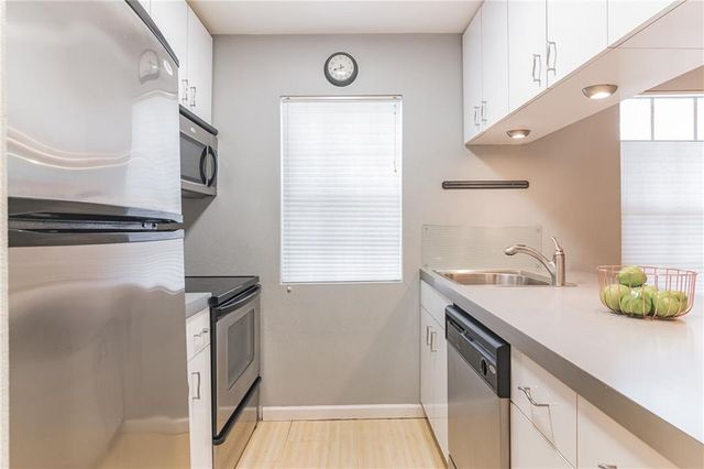 300 Crockett ST 116, Austin, TX 78704