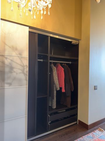 320 E 21st Street 411, Chicago, IL 60616