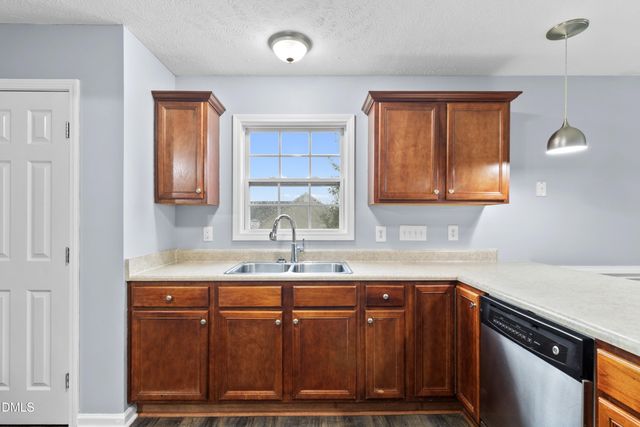 1466 Thoroughbred Trail, Parkton, NC 28371