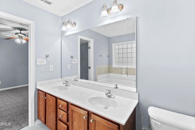 1466 Thoroughbred Trail, Parkton, NC 28371
