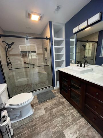 111 Valley Lane, Crockett, TX 75835