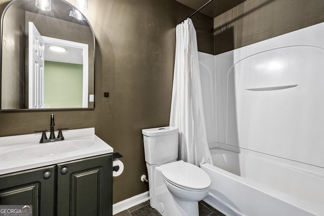 1133 Liberty Parkway NW, Atlanta, GA 30318