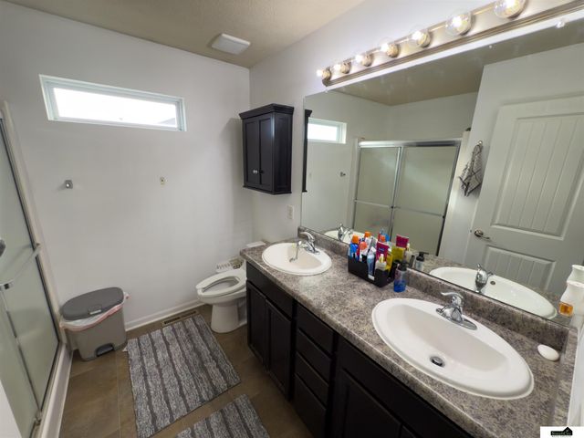 6129 S 189th Street, Omaha, NE 68135