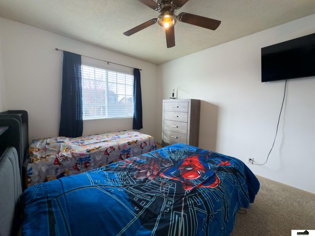 6129 S 189th Street, Omaha, NE 68135