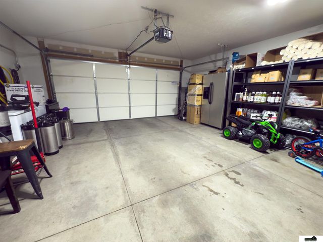 6129 S 189th Street, Omaha, NE 68135