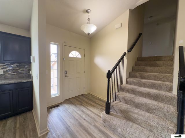 6129 S 189th Street, Omaha, NE 68135