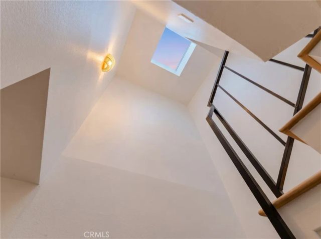 8125 Redlands Street 109, Playa Del Rey, CA 90293