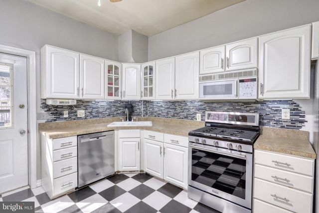 1617 PENN ST, Harrisburg, PA 17102
